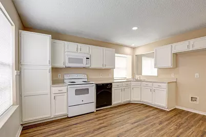 202 Lavender Drive, Cedar Hill, TX 75104 - Photo 8