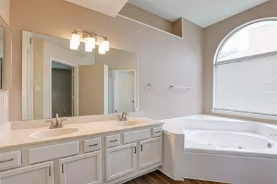 202 Lavender Drive, Cedar Hill, TX 75104 - Photo 14