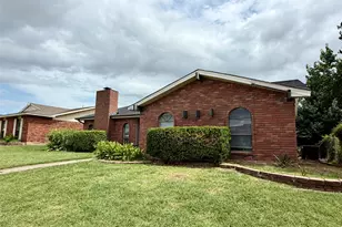 5221 Reed Dr, The Colony, TX 75056 - Photo 2
