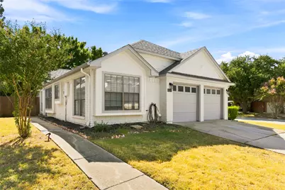 6813 Hickory Creek, Plano, TX 75023 - Photo 2