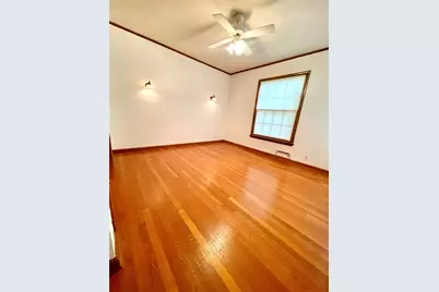 715 S Rusk Street, Gainesville, TX 76240 - Photo 18