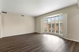 5835 E University Blvd, Dallas, TX 75206 - Photo 2