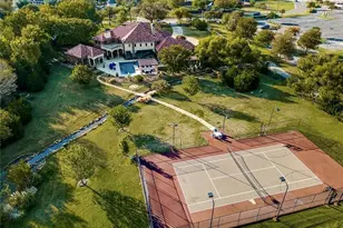 211 Pine Dr, Southlake, TX 76092 - Photo 2