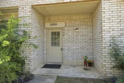 1504 Park Lane Drive, Lewisville, TX 75067 - Photo 2