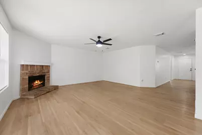 702 Lowe Drive, Cedar Hill, TX 75104 - Photo 6