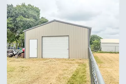 205 County Road 1794, Sunset, TX 76270 - Photo 34