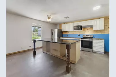 205 County Road 1794, Sunset, TX 76270 - Photo 24