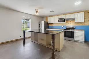 205 Co Rd 1794, Sunset, TX 76270 - Photo 24