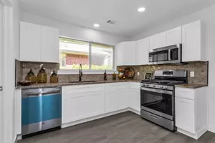 522 Alameda Ave, Duncanville, TX 75137 - Photo 10