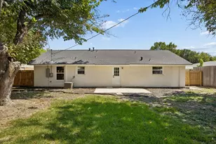 2637 Materhorn Dr, Dallas, TX 75228 - Photo 24