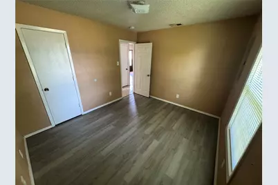 1209 Meriweather Avenue, Fort Worth, TX 76115 - Photo 8