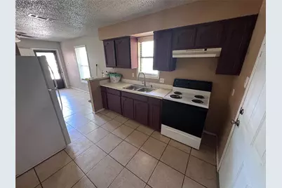 1209 Meriweather Avenue, Fort Worth, TX 76115 - Photo 4