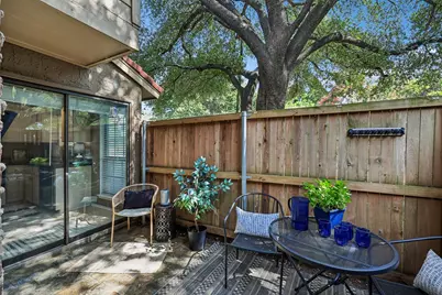 5200 Martel Avenue #24B, Dallas, TX 75206 - Photo 22