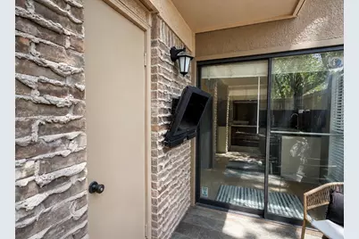 5200 Martel Avenue #24B, Dallas, TX 75206 - Photo 32