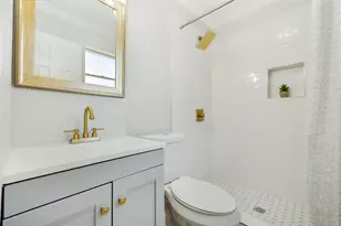 1101 Dublin Dr, Fort Worth, TX 76134 - Photo 6