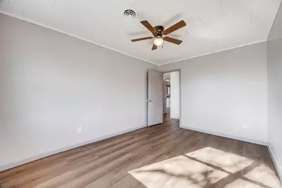 226 Glen Meadows Drive, Bonham, TX 75418 - Photo 16