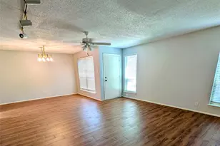 10650 Steppington Dr, Dallas, TX 75230 - Photo 18