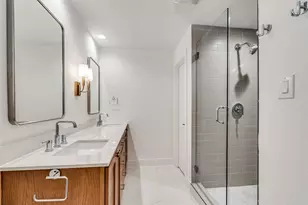 9035 Dunmore Dr, Dallas, TX 75231 - Photo 10