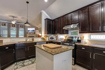 14724 Rocky Face Lane, Fort Worth, TX 76052 - Photo 6