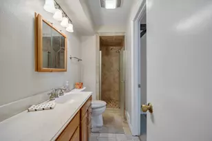 7959 Greenhollow Ln, Dallas, TX 75240 - Photo 16