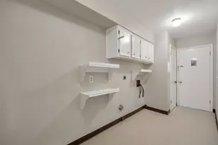 7959 Greenhollow Ln, Dallas, TX 75240 - Photo 22