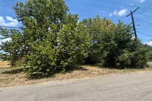 406 N Neal St, Commerce, TX 75428 - Photo 1