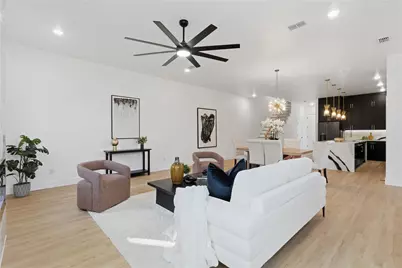 1402 Hutchins Avenue, Dallas, TX 75203 - Photo 8