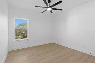 1402 Hutchins Ave, Dallas, TX 75203 - Photo 16
