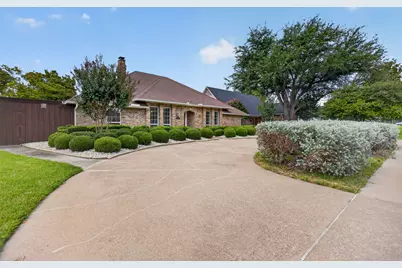 1508 Summertree Court, Richardson, TX 75082 - Photo 2