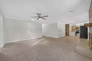 1901 Knoxville Dr, Bedford, TX 76022 - Photo 6