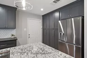 1000 W White Ave, McKinney, TX 75069 - Photo 6