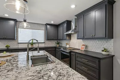 1000 W White Avenue, McKinney, TX 75069 - Photo 8