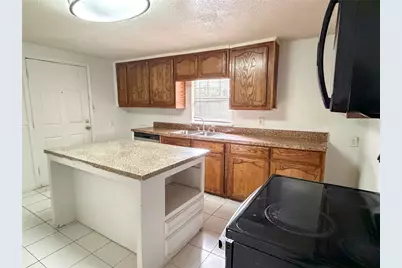 936 E Cantey Street, Fort Worth, TX 76104 - Photo 14