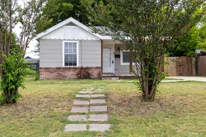 936 E Cantey Street, Fort Worth, TX 76104 - Photo 2