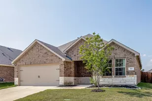 816 Goldenrod Ln, Princeton, TX 75407 - Photo 2