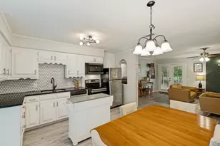 410 E White St, Pilot Point, TX 76258 - Photo 14