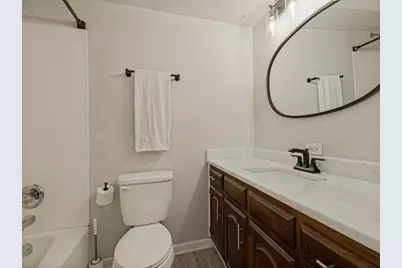 410 E White Street, Pilot Point, TX 76258 - Photo 18