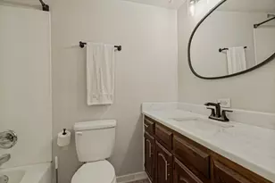 410 E White St, Pilot Point, TX 76258 - Photo 18