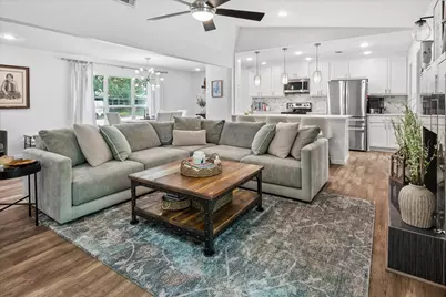 3305 Dothan Lane, Dallas, TX 75229 - Photo 2