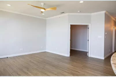 401 E Pearl Street #2202, Granbury, TX 76048 - Photo 8