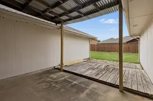 300 Thomas Dr, Murphy, TX 75094 - Photo 26
