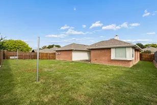 300 Thomas Dr, Murphy, TX 75094 - Photo 28