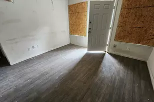3803 Kenilworth St, Dallas, TX 75210 - Photo 4