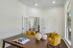 1045 Sir Lancelot Cir, Lewisville, TX 75056 - Photo 12