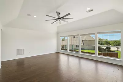 1045 Sir Lancelot Circle, Lewisville, TX 75056 - Photo 16