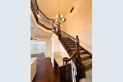 2215 Longview Road, Irving, TX 75063 - Photo 2
