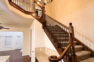2215 Longview Rd, Irving, TX 75063 - Photo 2