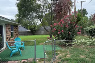 4608 Elm Tree Ct, Arlington, TX 76017 - Photo 12