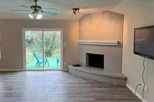 4608 Elm Tree Ct, Arlington, TX 76017 - Photo 10