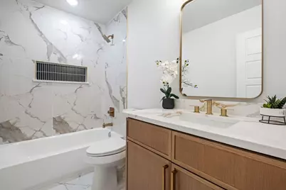 707 Hilltop Drive, Irving, TX 75060 - Photo 18